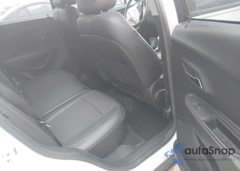 2021 Chevrolet Trax Fwd Lt z USA, uszkodzony, nr VIN KL7CJLSB9MB309645